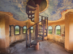 Abandoned water tower in Italy, Lost Place