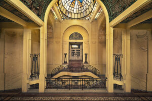 Art Deco Festsaal "Salle Sthrau" in Maubeuge, Frankreich
